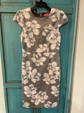 Betsey Johnson Gray Floral Sheath Midi Dress
